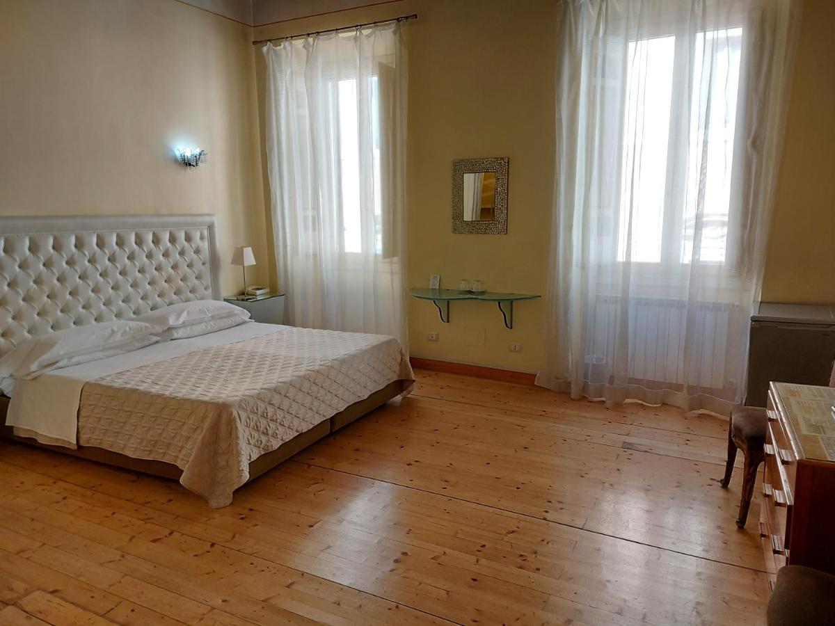 Residenza Al Corso Suites Roma Eksteriør bilde