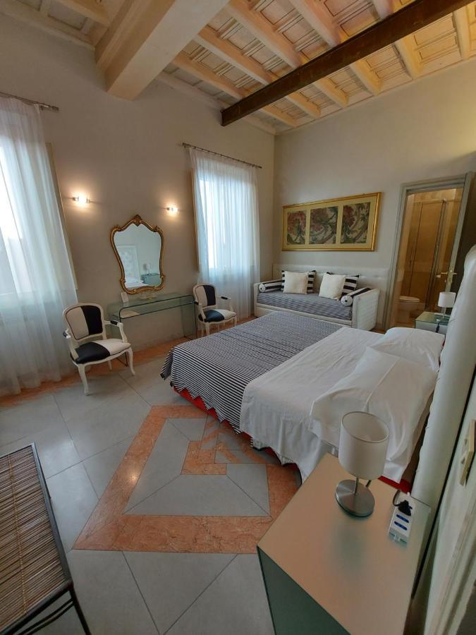 Residenza Al Corso Suites Roma Eksteriør bilde